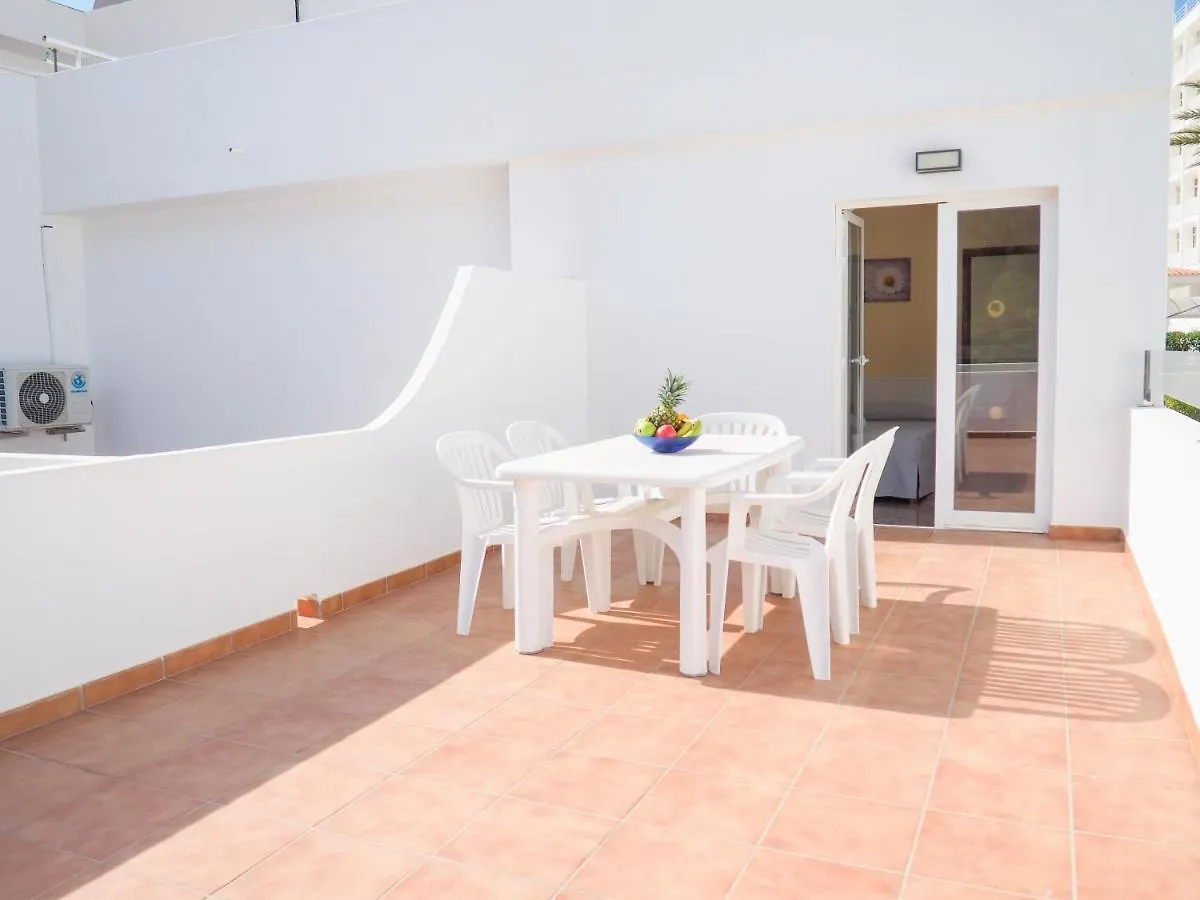 Apartamentos Cala Llonga Cala Llonga  Espanha