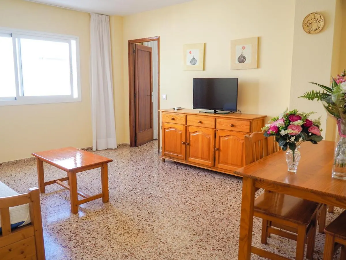 Apartamentos Cala Llonga Cala Llonga  Cala Llonga (Ibiza)