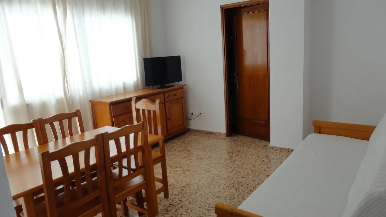 Apartamentos Cala Llonga Cala Llonga  Espanha