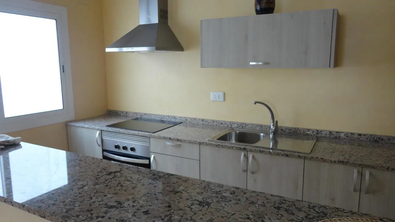 Apartamentos Cala Llonga Cala Llonga