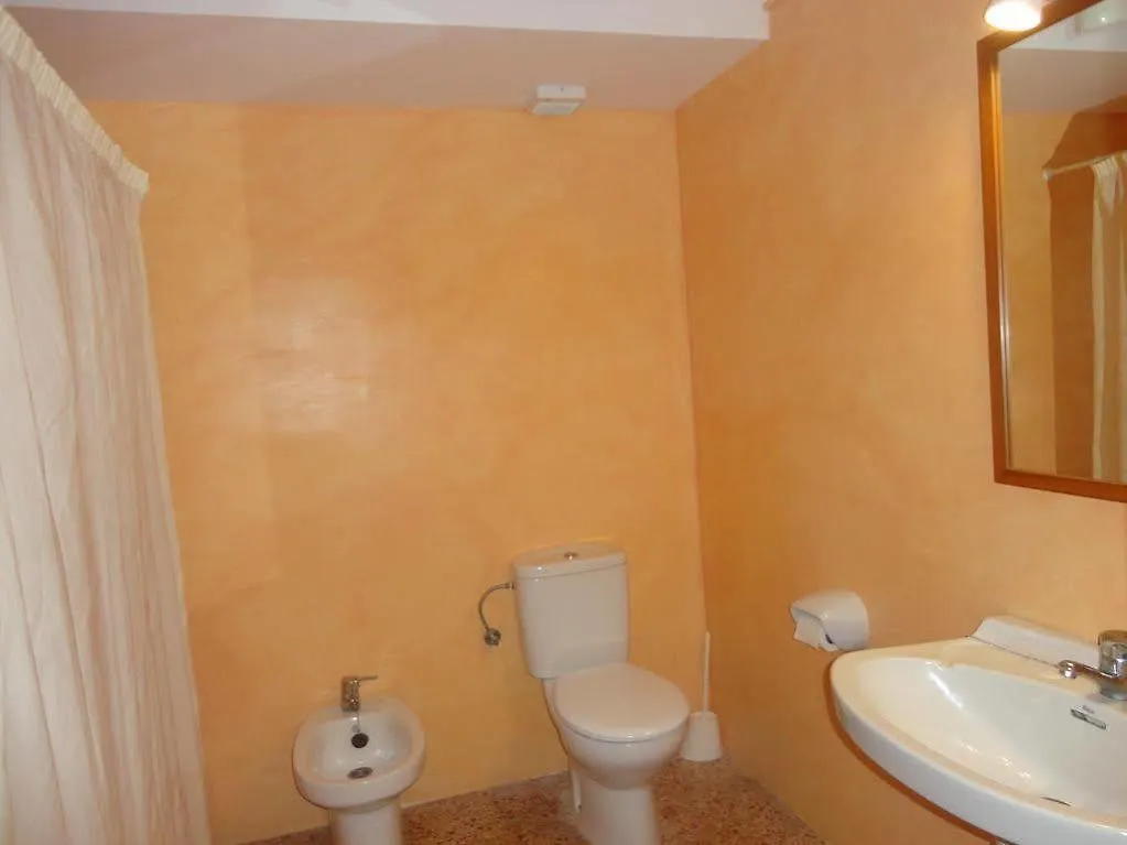 Apartamentos Cala Llonga Cala Llonga  Espanha